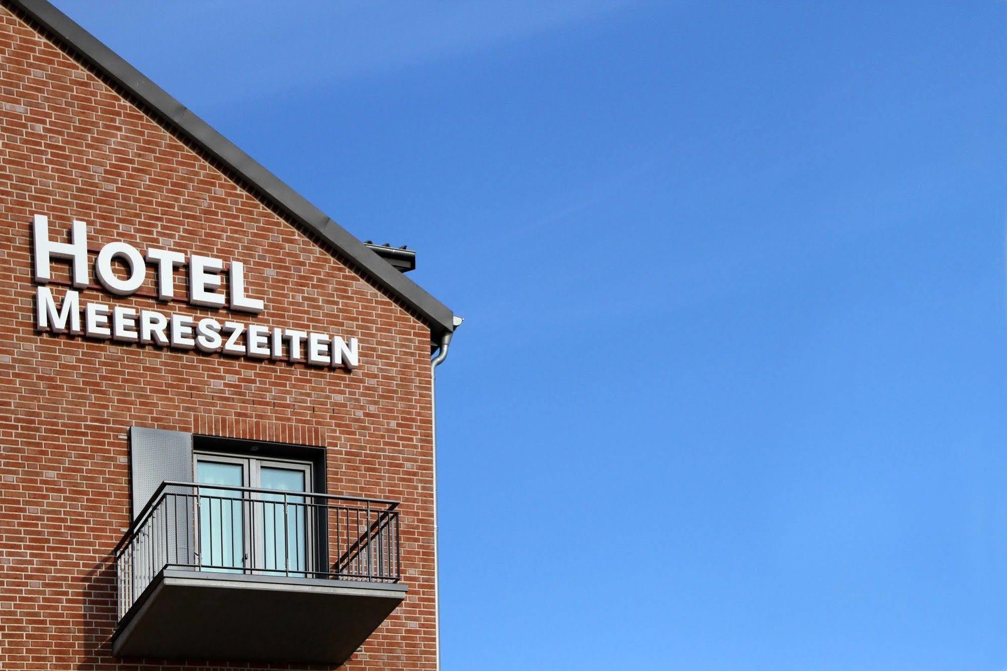 Hafenhotel Meereszeiten Heiligenhafen Εξωτερικό φωτογραφία