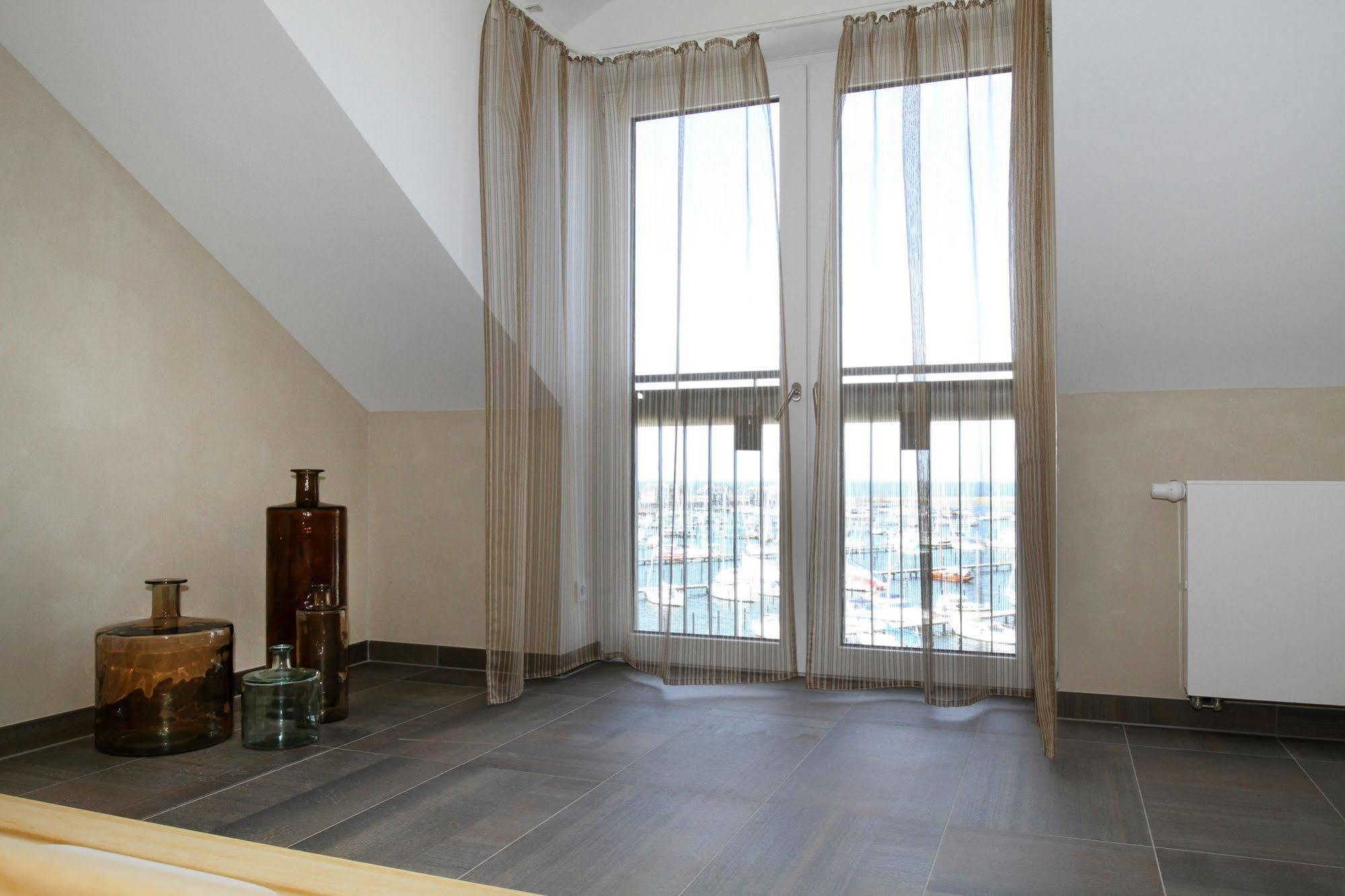Hafenhotel Meereszeiten Heiligenhafen Εξωτερικό φωτογραφία