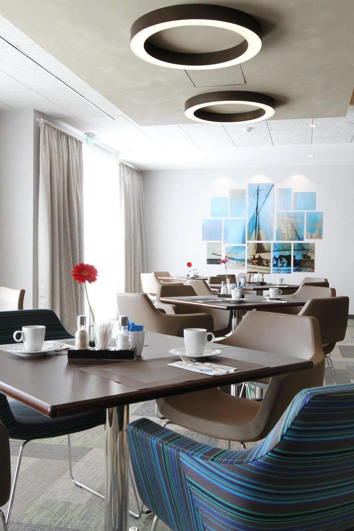 Hafenhotel Meereszeiten Heiligenhafen Εξωτερικό φωτογραφία